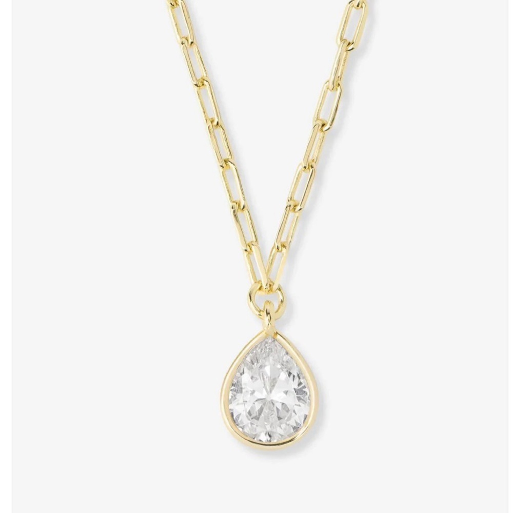 NWT Melinda Maria Drop of Perfection Gold/White Diamondettes
